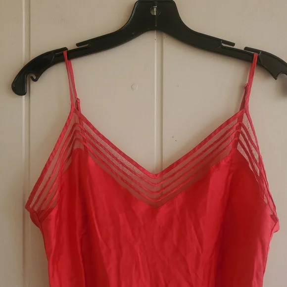 VTG Victoria's Secret LingerieLarge 100% Silk Red Babydoll Slip Dress …